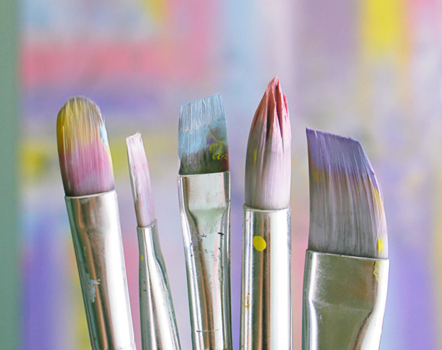 Used paintbrushes